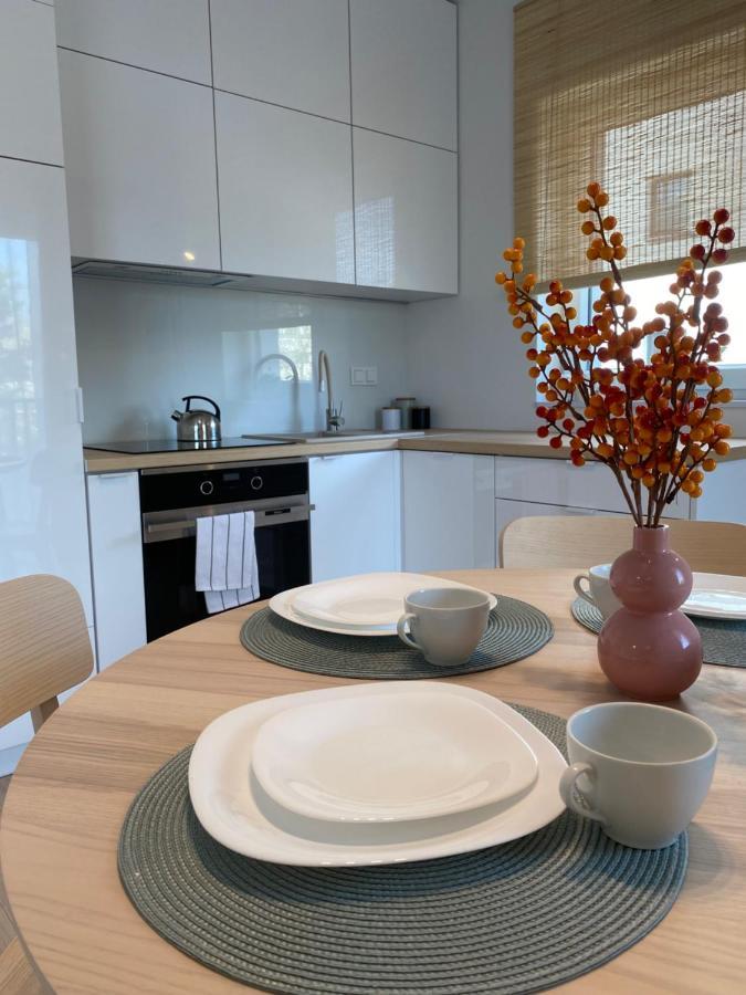 ורשה Metro Szwedzka Apartament Orange מראה חיצוני תמונה