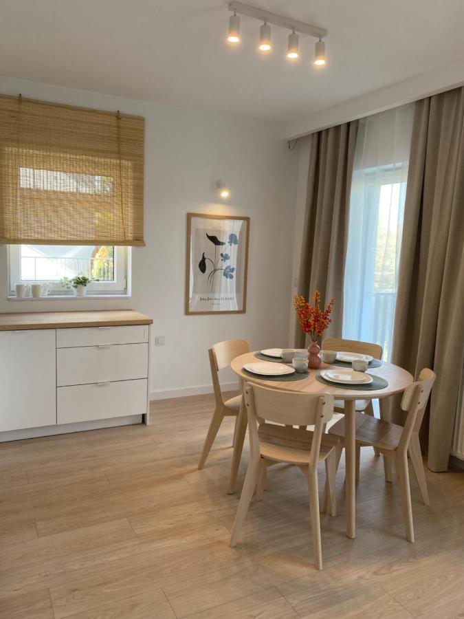 ורשה Metro Szwedzka Apartament Orange מראה חיצוני תמונה